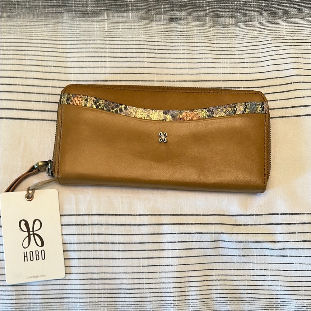 Hobo Tan Leather Wallet